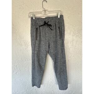 Athleta Hilltop Jogger, Grey Heather Size Small Style #383900 - Zipper Pockets